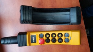 Etui - Osłona gumowa  kasety sterowniczej typu DSE-10C , DSE-8C (77280544)