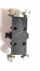 Styk przycisku MPOB ( mikroprzełącznik przycisku kasety sterowniczej typu KS )
